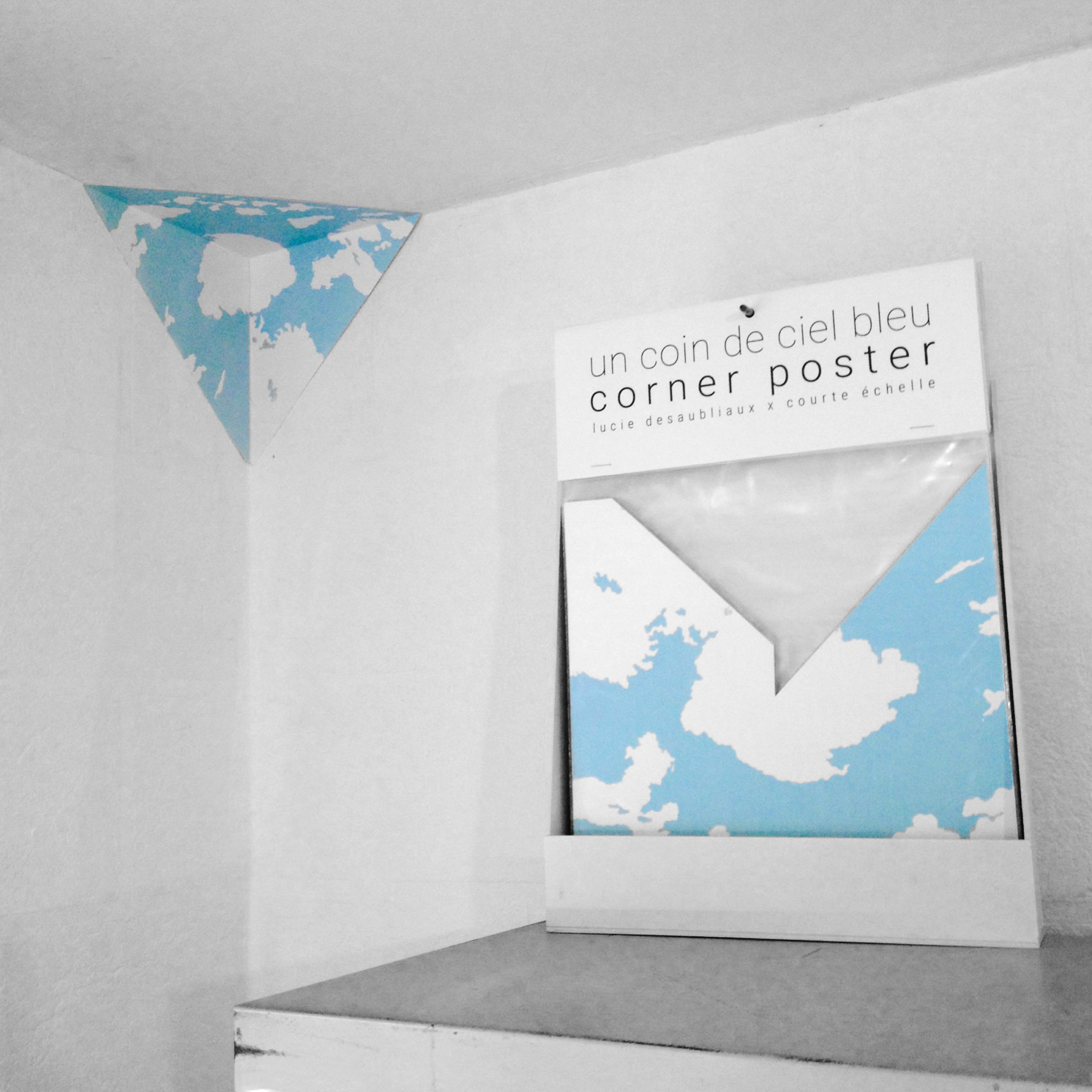 Poster de coin représentant un ciel bleu